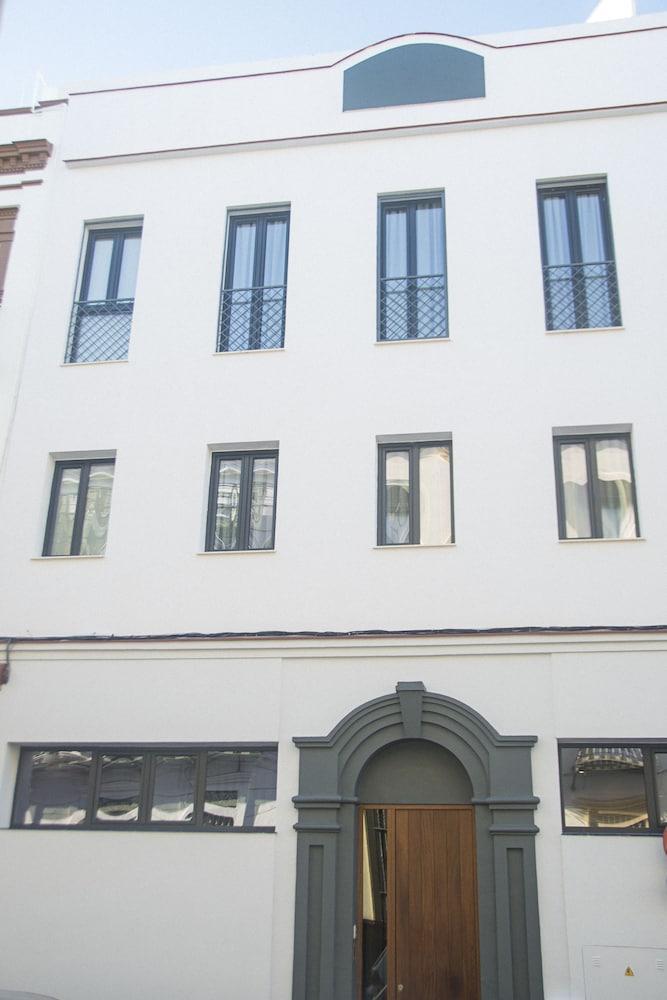 Welldone Antiquarium Hotel Seville Exterior photo